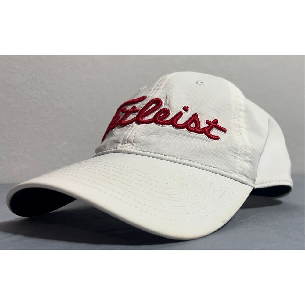 White Titleist Adjustable Golf Hat Red Font Used Flaw